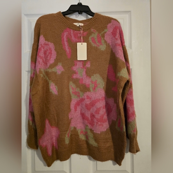 entro Sweaters - ENTRO Brown Floral Sweater  Size XL-- Brand New With Tags